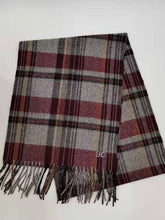 Load image into Gallery viewer, 100% Cashmere Classic Men&#39;s Scarves
